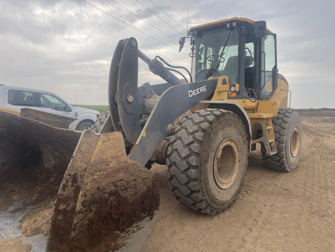John Deere 644 P