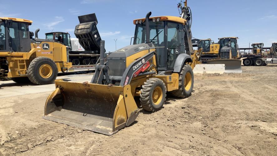 John Deere 320 P