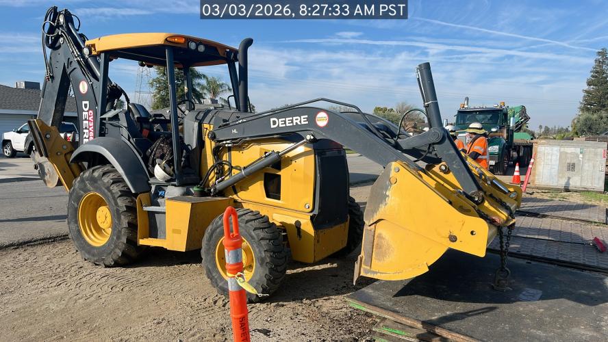 John Deere 320 P
