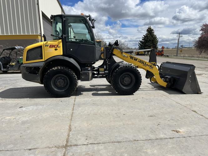 New Holland W80C