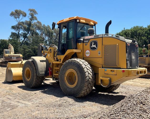 John Deere 644 P