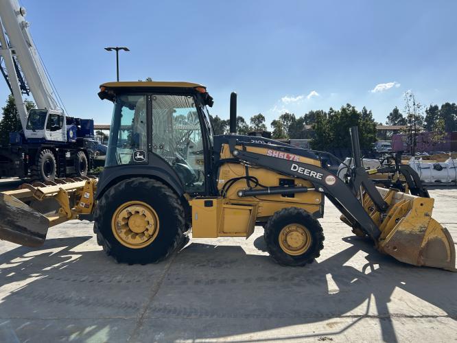John Deere 210 P