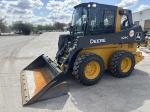 John Deere 324G