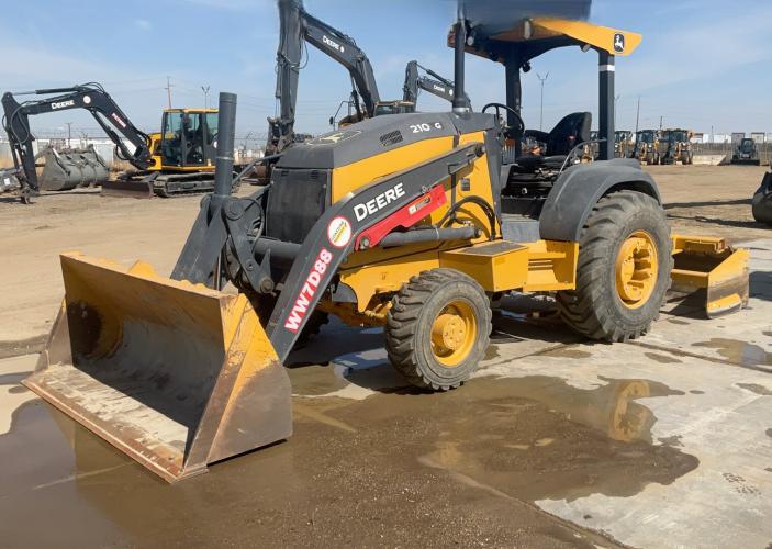 John Deere 210 G