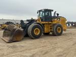 John Deere 744L