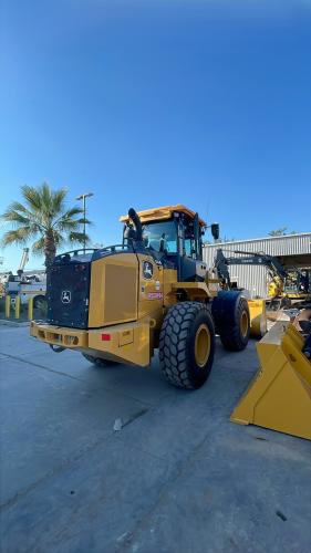 John Deere 544 P