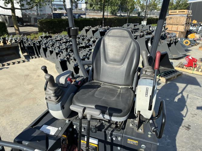 John Deere 17G