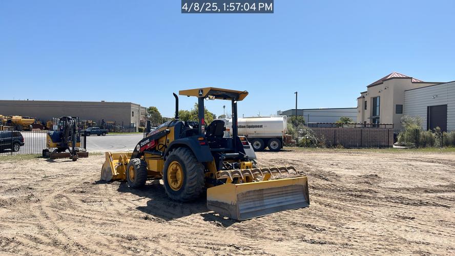 John Deere 210 G