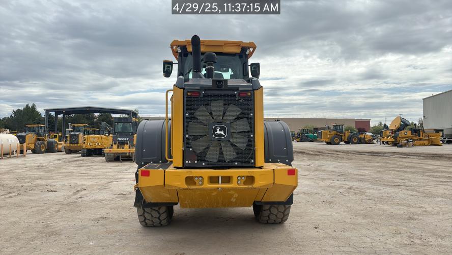 John Deere 624 P