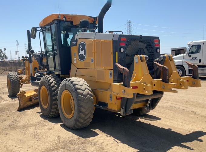 John Deere 772G
