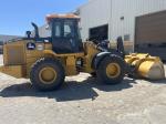 John Deere 544L