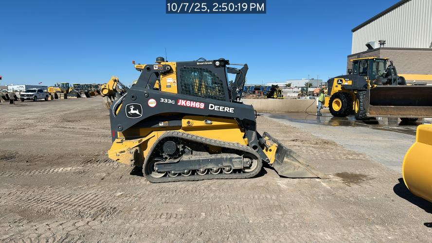 John Deere 333G