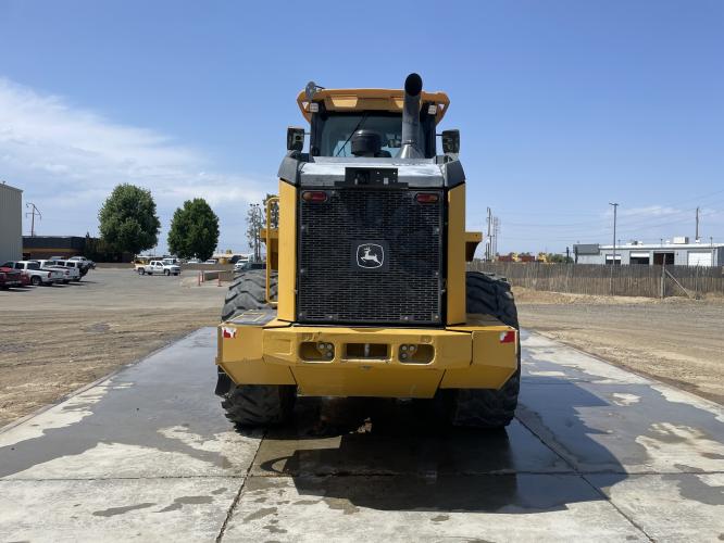 John Deere 644L