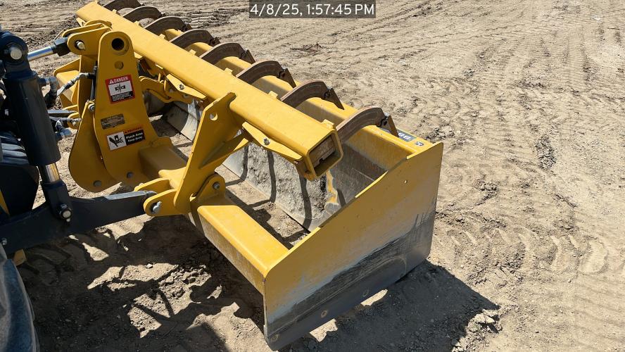 John Deere 210 G