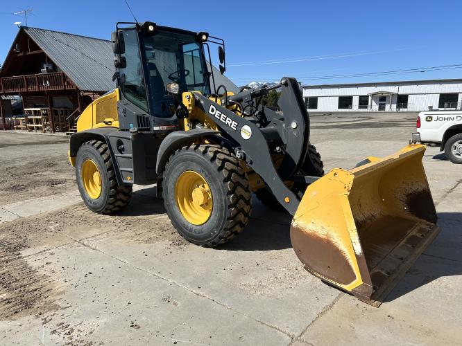 John Deere 344 P