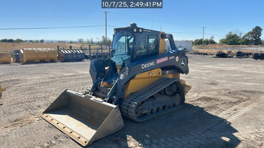 John Deere 333G