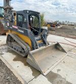 John Deere 325G