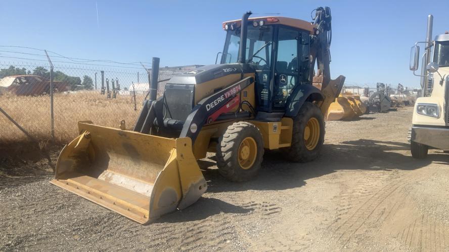 John Deere 320 P